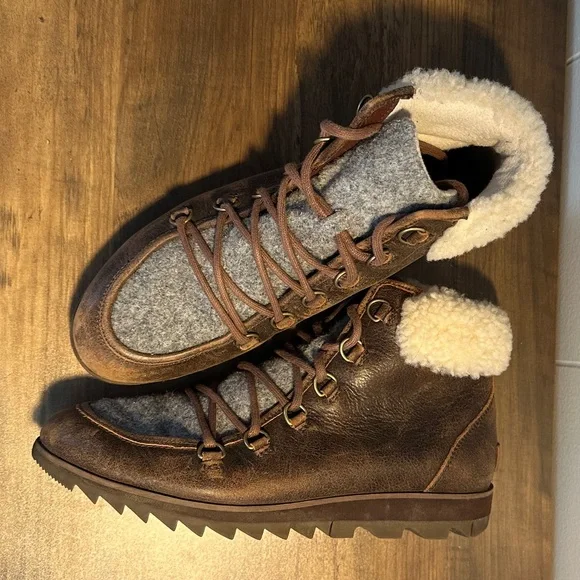 Sorel - Picture 1 of 9